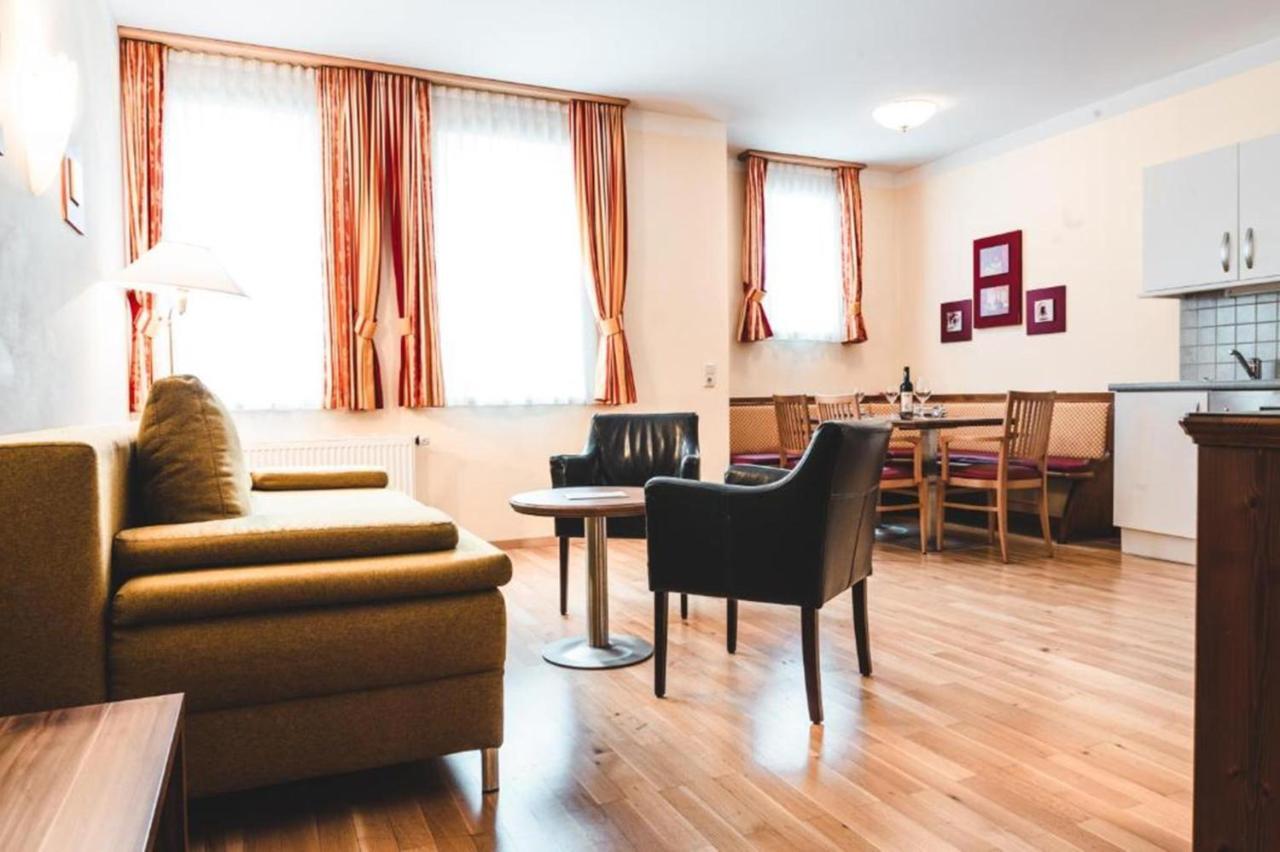 Cella Central Historic Boutique Hotel Τσελ αμ Ζέε Εξωτερικό φωτογραφία