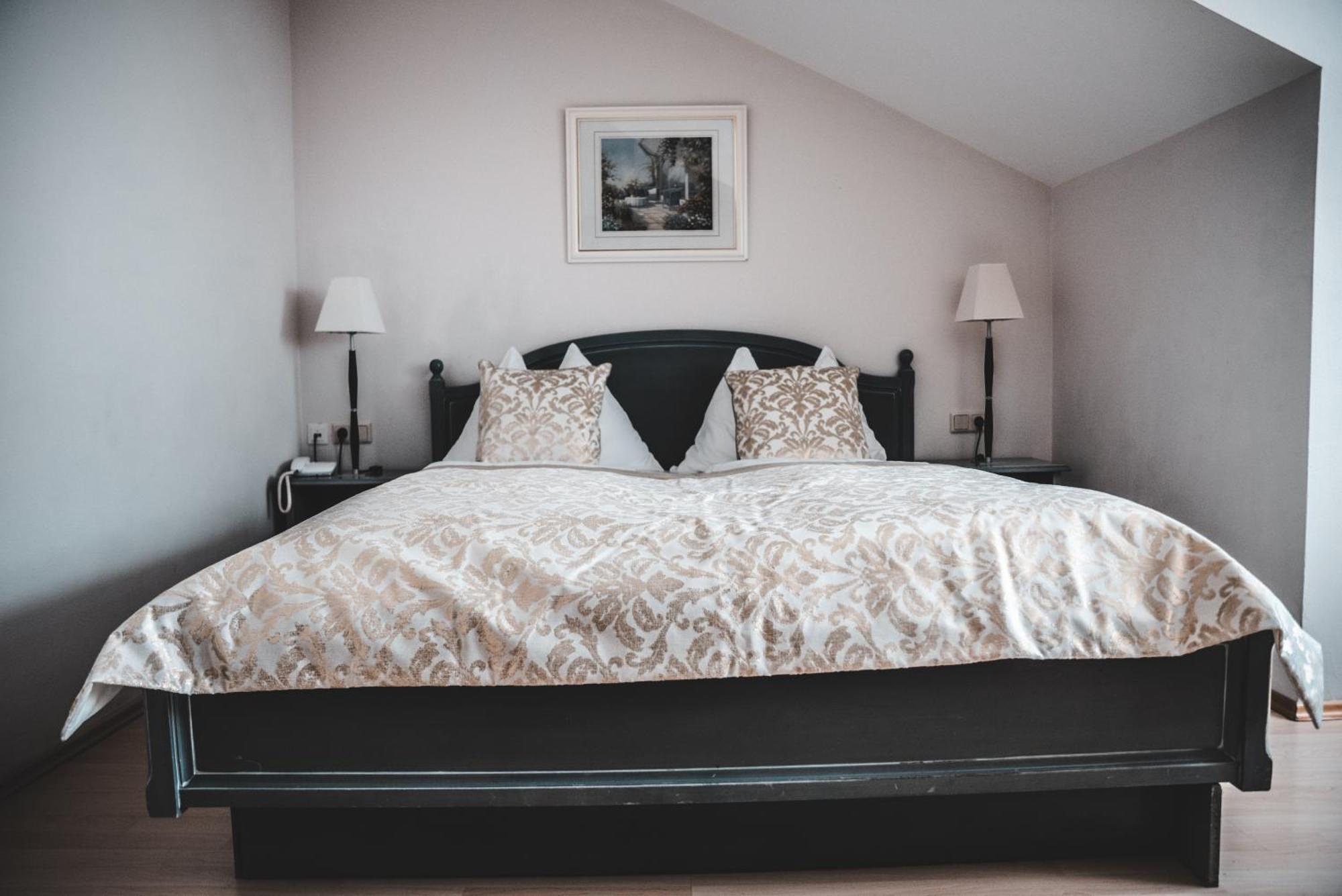 Cella Central Historic Boutique Hotel Τσελ αμ Ζέε Εξωτερικό φωτογραφία