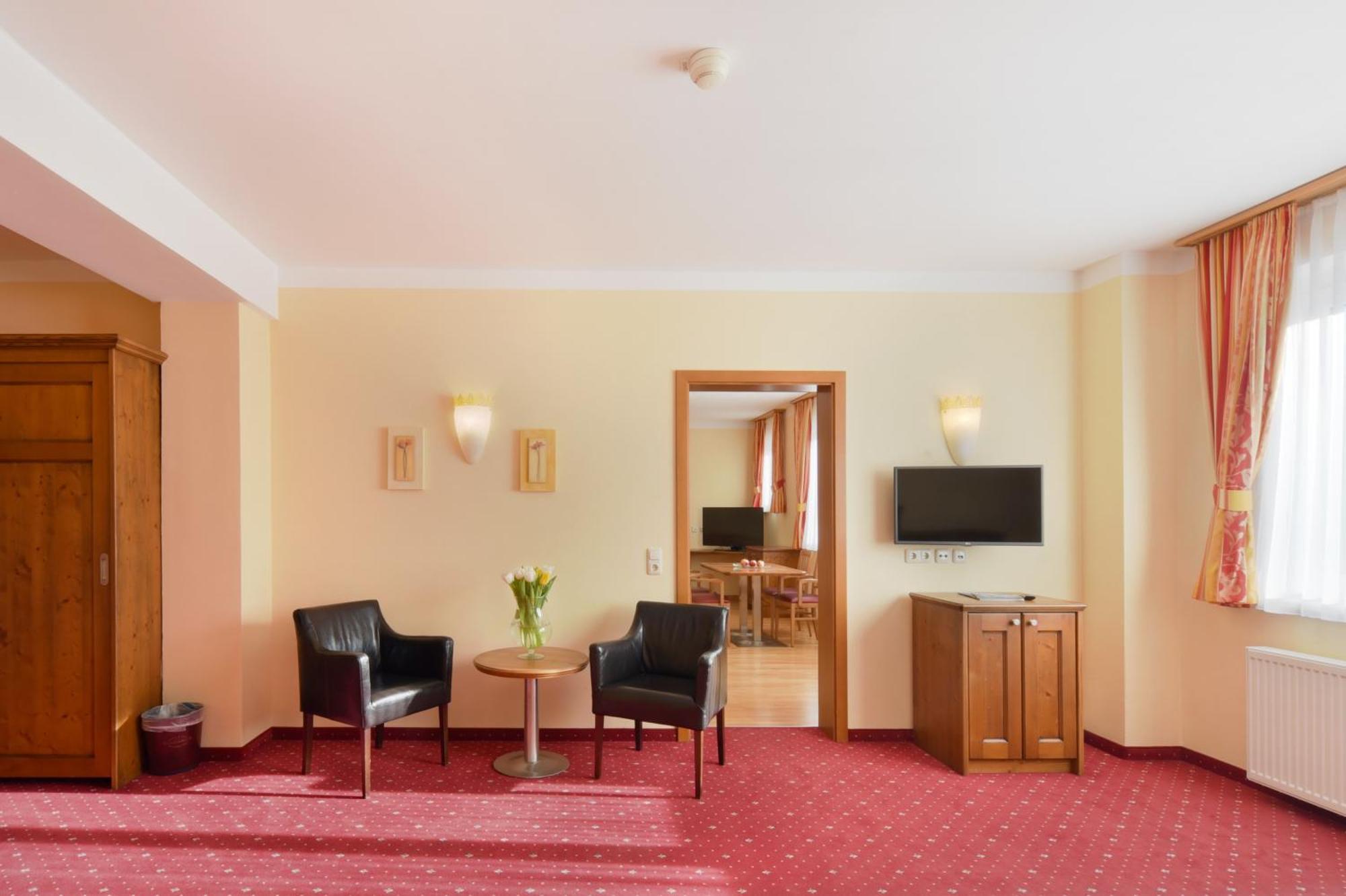 Cella Central Historic Boutique Hotel Τσελ αμ Ζέε Δωμάτιο φωτογραφία